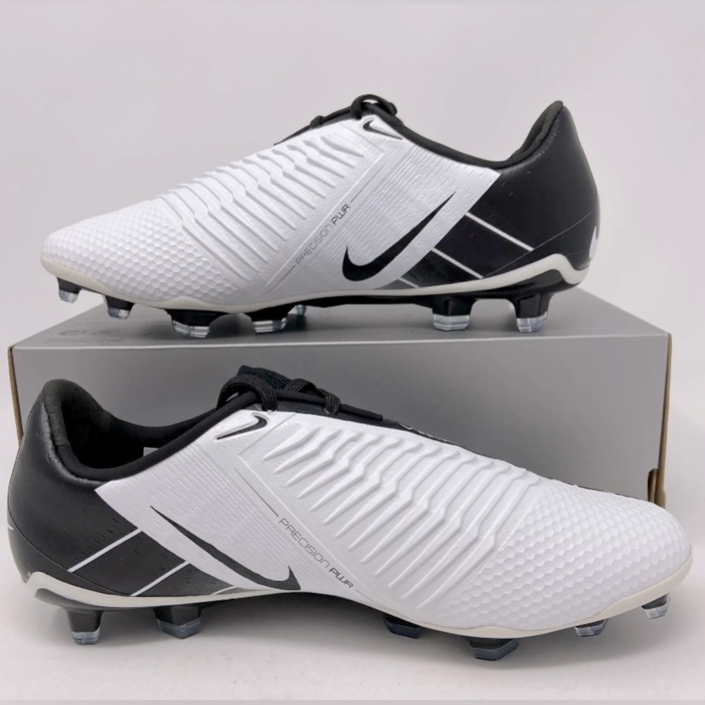 Nike phantom venom elite soccer cleats